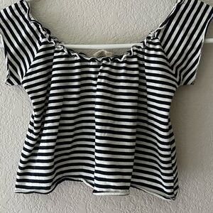 SOLD Brandy Melville crop top